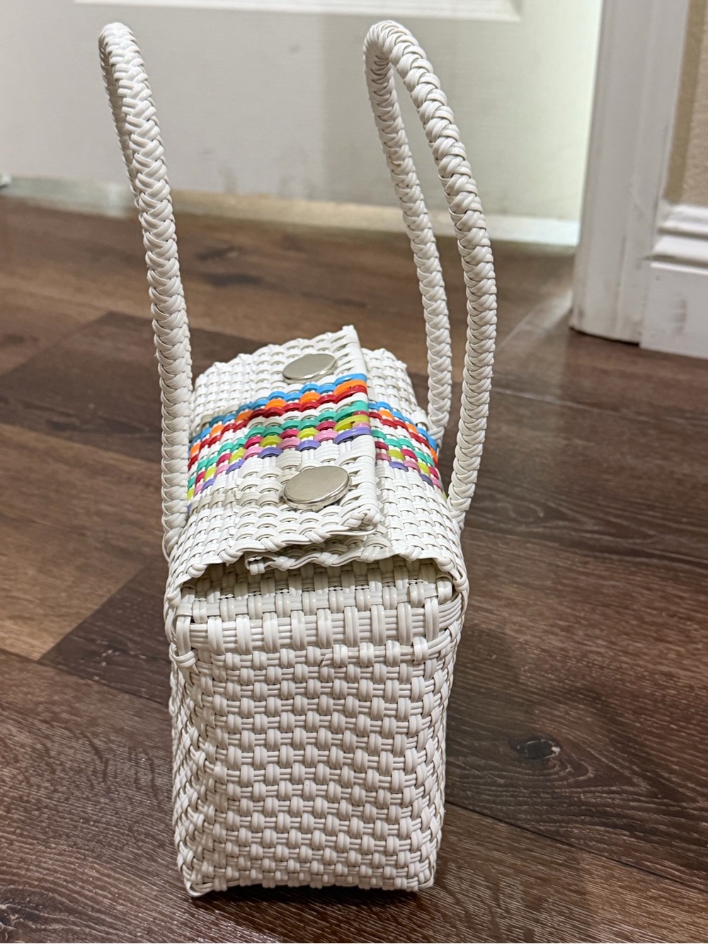 EUC handmade plastic straw bag multi color - Picture 4 of 10